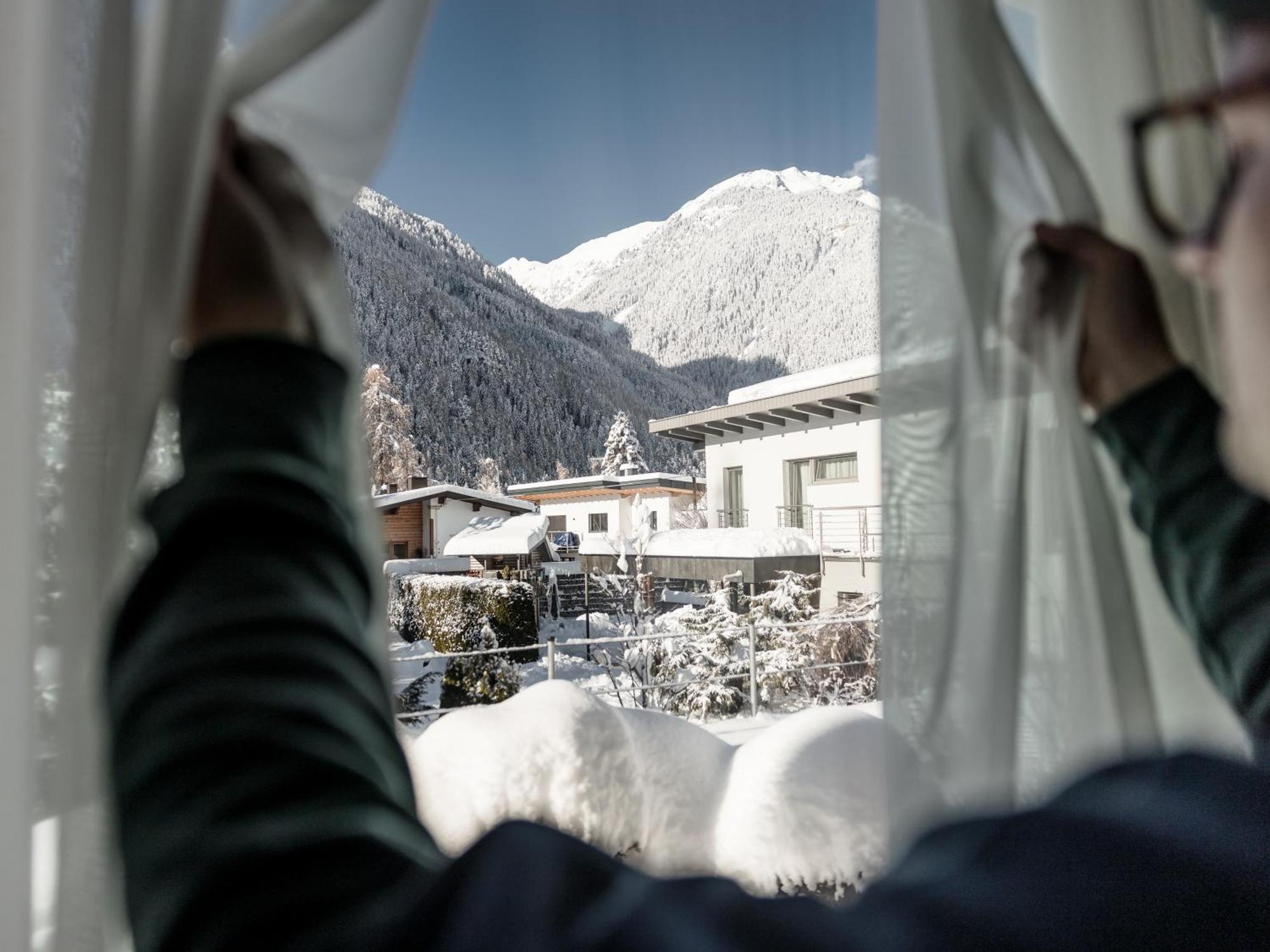 Апартаменты Myalps Oetztal Inklusive Wellness Умхаузен Экстерьер фото