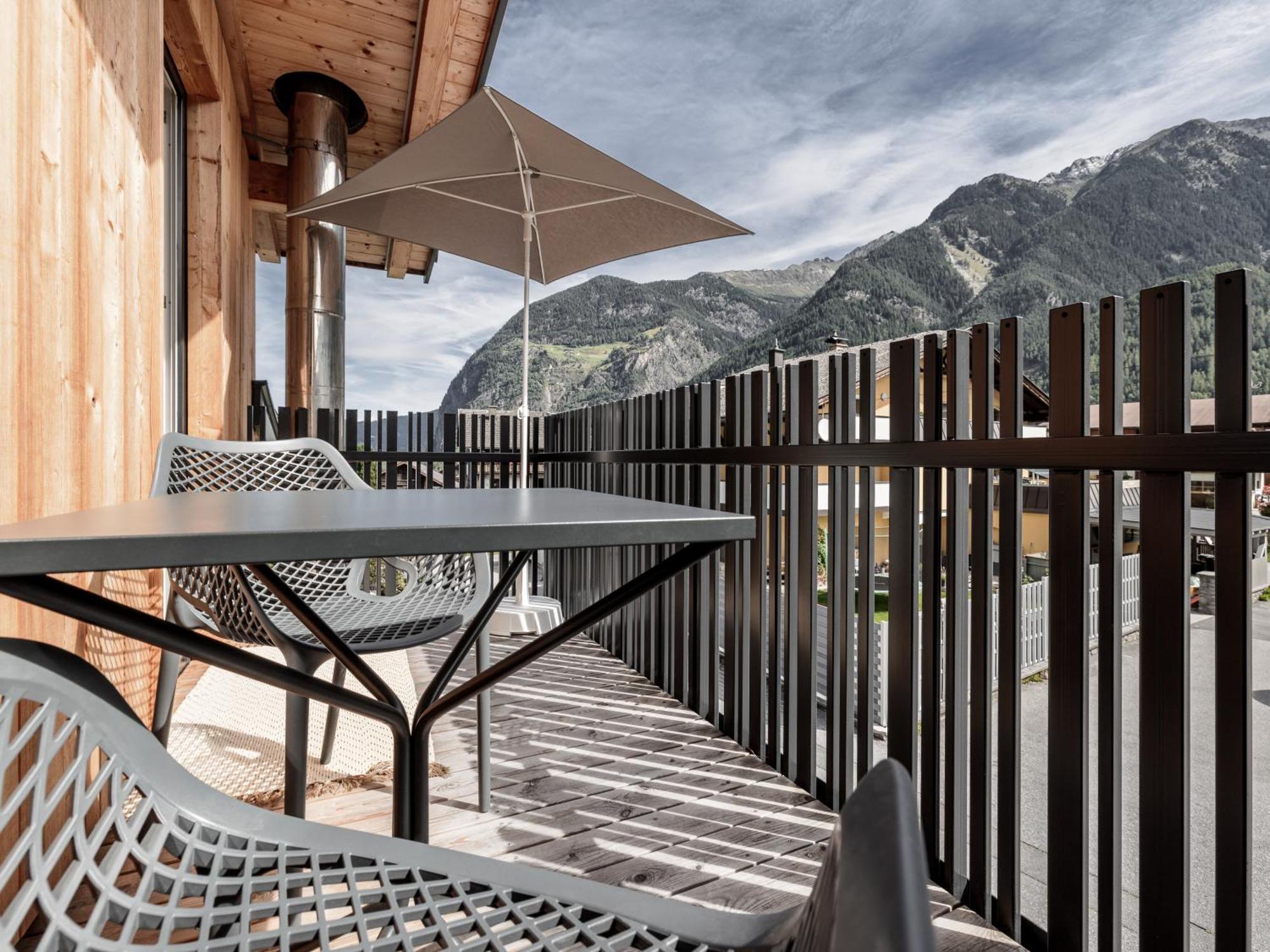 Апартаменты Myalps Oetztal Inklusive Wellness Умхаузен Экстерьер фото